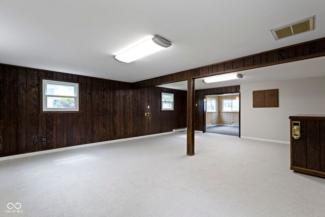 84 Bennett Road, Carmel, IN 46032