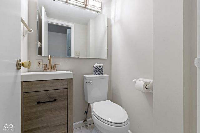 84 Bennett Road, Carmel, IN 46032