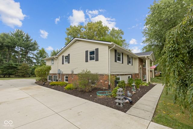 84 Bennett Road, Carmel, IN 46032