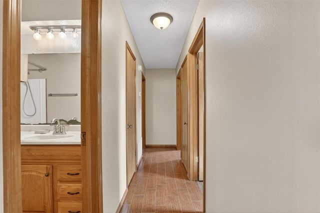 900961 Gibson Place, Chandler, OK 74834