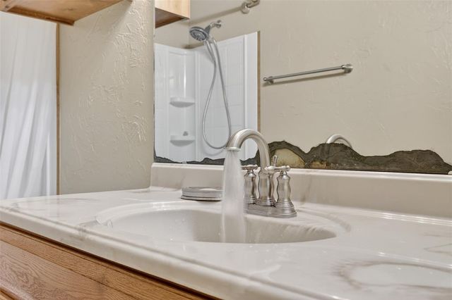 900961 Gibson Place, Chandler, OK 74834