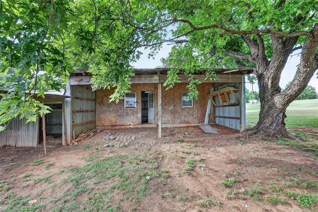 900961 Gibson Place, Chandler, OK 74834