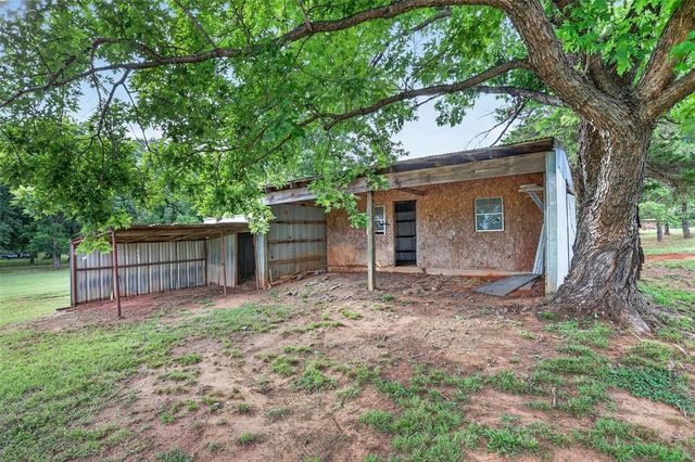 900961 Gibson Place, Chandler, OK 74834