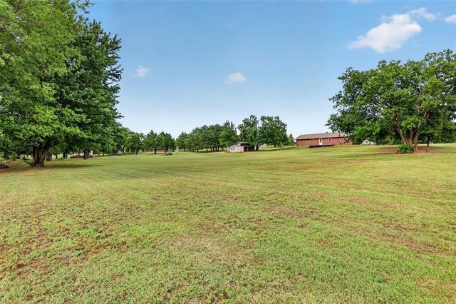 900961 Gibson Place, Chandler, OK 74834