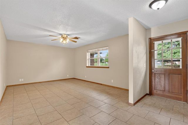 900961 Gibson Place, Chandler, OK 74834