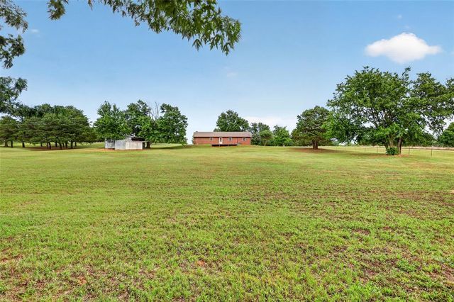 900961 Gibson Place, Chandler, OK 74834