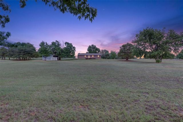 900961 Gibson Place, Chandler, OK 74834