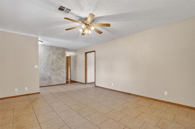 900961 Gibson Place, Chandler, OK 74834