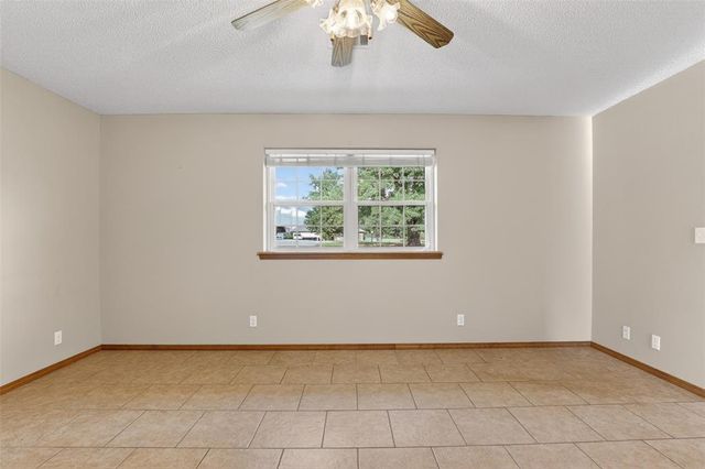 900961 Gibson Place, Chandler, OK 74834