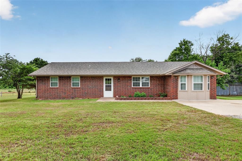 900961 Gibson Place, Chandler, OK 74834