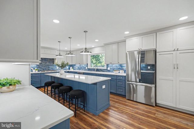 405 MADISON FOREST DR, Herndon, VA 20170