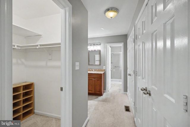 405 MADISON FOREST DR, Herndon, VA 20170