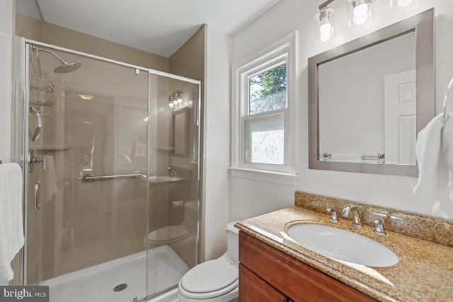 405 MADISON FOREST DR, Herndon, VA 20170