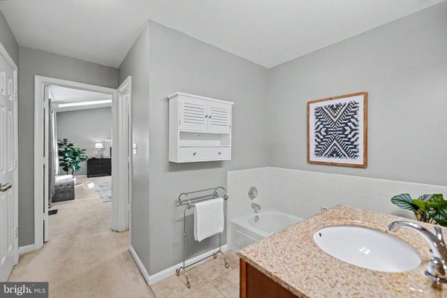 405 MADISON FOREST DR, Herndon, VA 20170