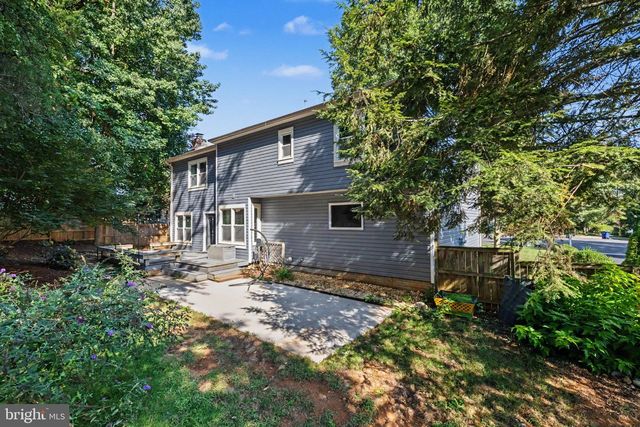 405 MADISON FOREST DR, Herndon, VA 20170