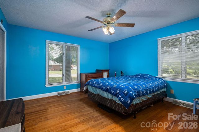 602 Lee Street, Kings Mountain, NC 28086