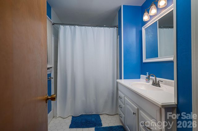 602 Lee Street, Kings Mountain, NC 28086
