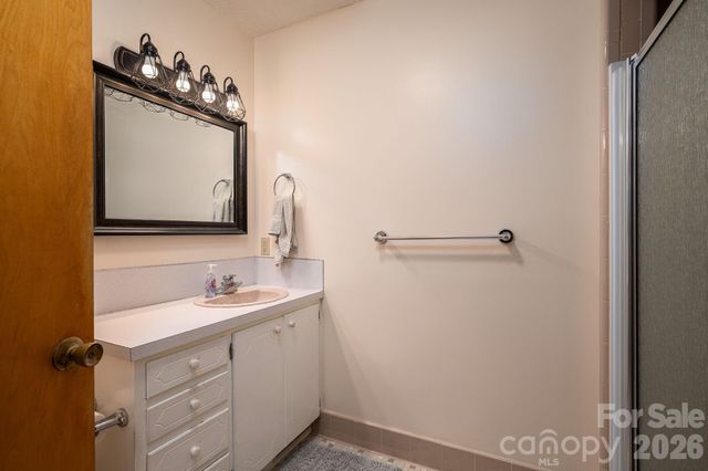 602 Lee Street, Kings Mountain, NC 28086
