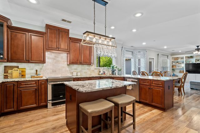 210 POPLAR ACRES RD, Piperton, TN 38017