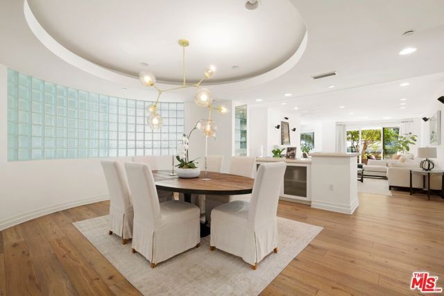 951 Ocean Avenue 102, Santa Monica, CA 90403