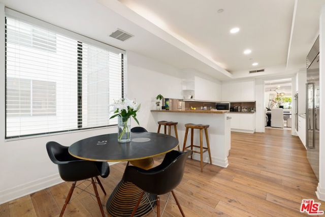 951 Ocean Avenue 102, Santa Monica, CA 90403