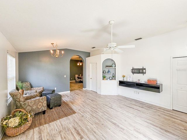 4306 SE 1ST AVENUE, Keystone Heights, FL 32656