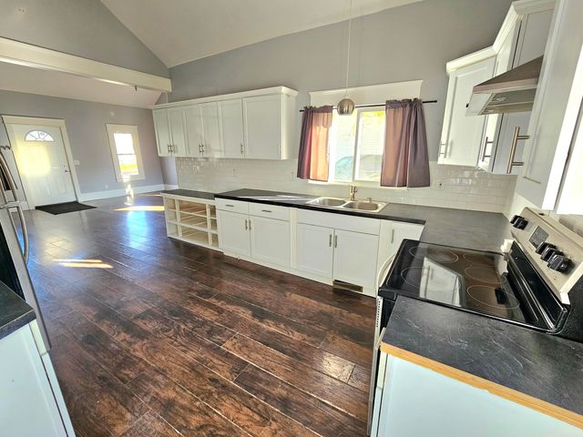 509 Madison Street, Three Rivers City, MI 49093