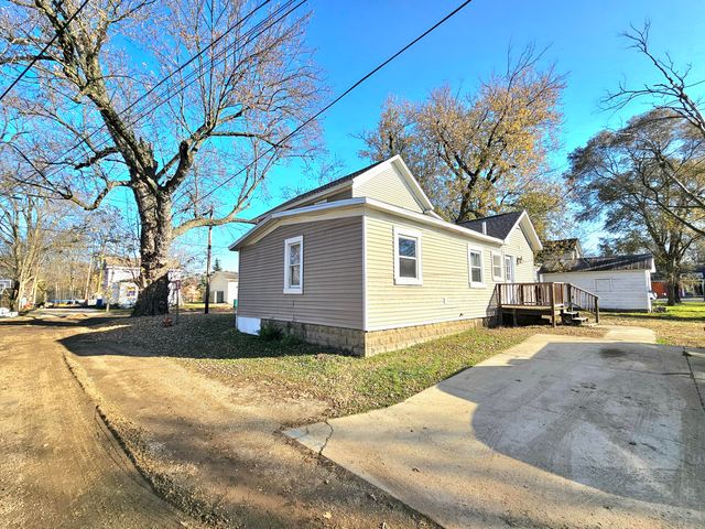 509 Madison Street, Three Rivers City, MI 49093