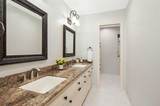 354 Tealwood Drive, Houston, TX 77024