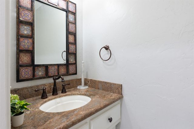 354 Tealwood Drive, Houston, TX 77024