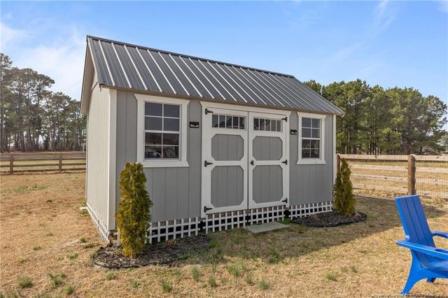 159 Turkey Trot Lane, Raeford, NC 28376
