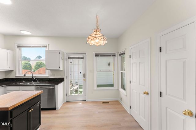 107 Crestpoint Court, Cary, NC 27513