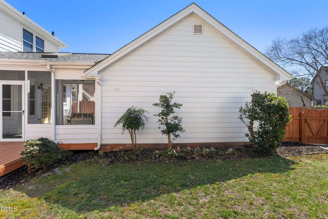 107 Crestpoint Court, Cary, NC 27513