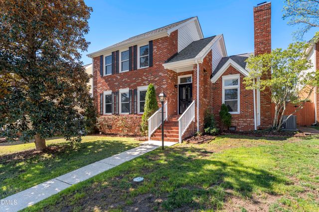 107 Crestpoint Court, Cary, NC 27513