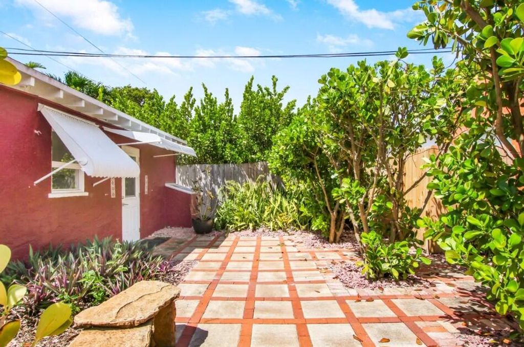 616 Claremore Drive, West Palm Beach, FL 33401