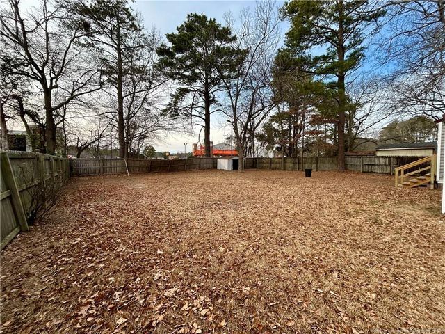 219 N Wright Street, Raeford, NC 28376