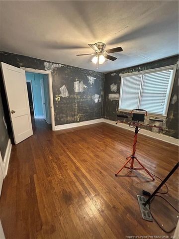 219 N Wright Street, Raeford, NC 28376