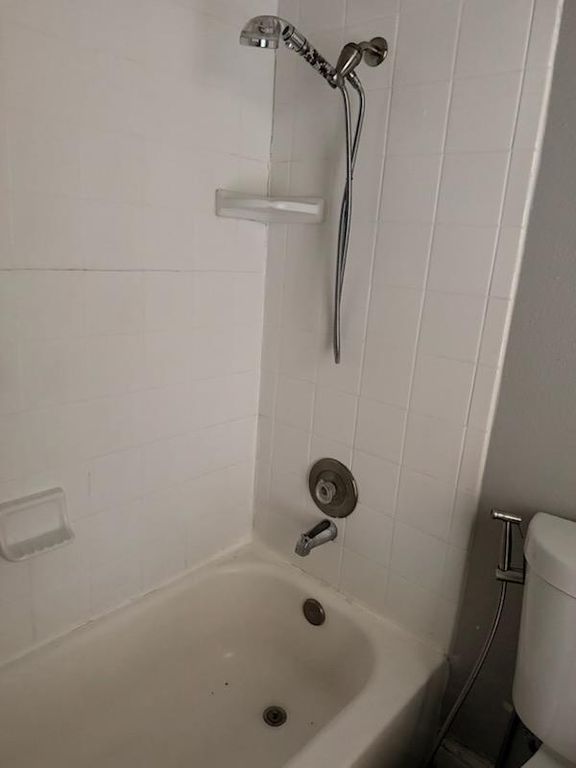Image 20 of property listing at 303 E Bullard Avenue # 151, Fresno, CA 93710