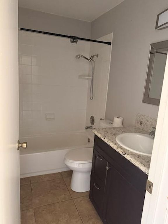 Image 21 of property listing at 303 E Bullard Avenue # 151, Fresno, CA 93710