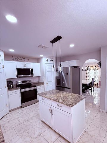 5764 ROYAL HILLS CIRCLE, Winter Haven, FL 33881