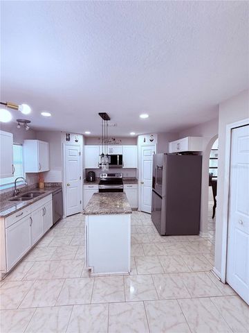 5764 ROYAL HILLS CIRCLE, Winter Haven, FL 33881