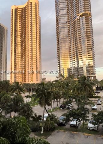100 Bayview Dr 521, Sunny Isles Beach, FL 33160