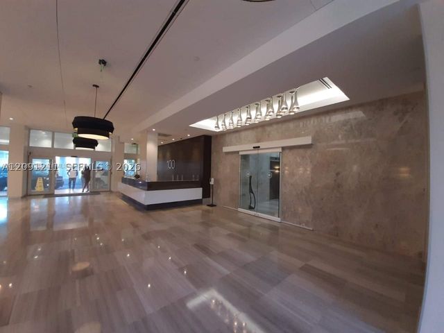 100 Bayview Dr 521, Sunny Isles Beach, FL 33160