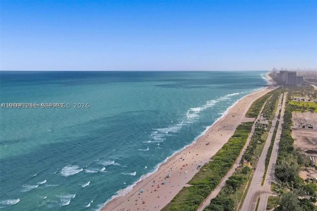 100 Bayview Dr 521, Sunny Isles Beach, FL 33160