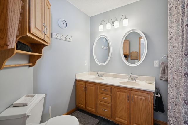 20728 Hoover Court NW, Elk River, MN 55330