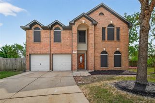 1907 N Thunderwood Circle, Fresno, TX 77545