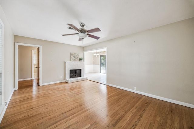 1727 Salford Drive, Houston, TX 77008