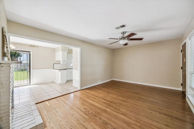 1727 Salford Drive, Houston, TX 77008