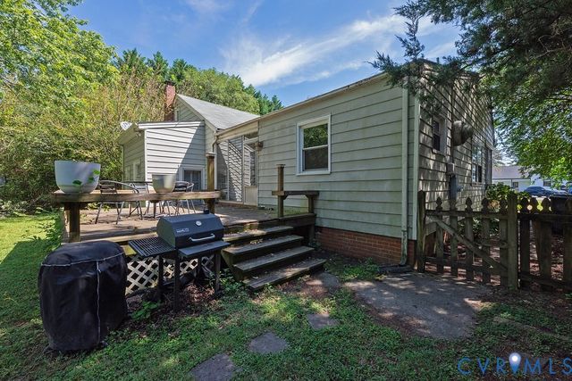 8058 Signal Hill Rd, Mechanicsville, VA 23111