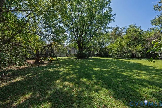 8058 Signal Hill Rd, Mechanicsville, VA 23111
